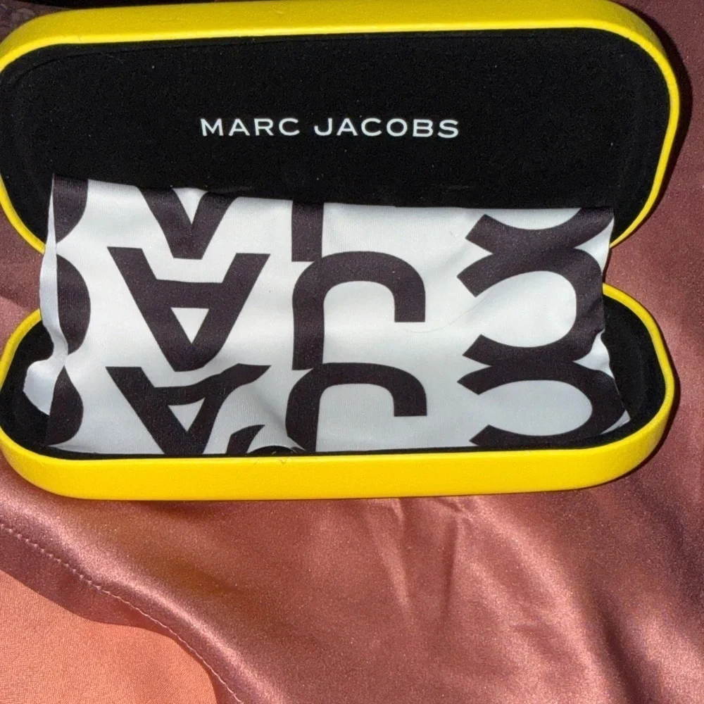 Marc Jacobs Sleek Black Sunglasses